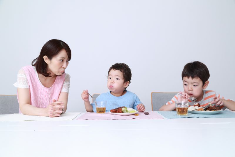 để trẻ tự do thể hiện để trẻ tự do thể hiện