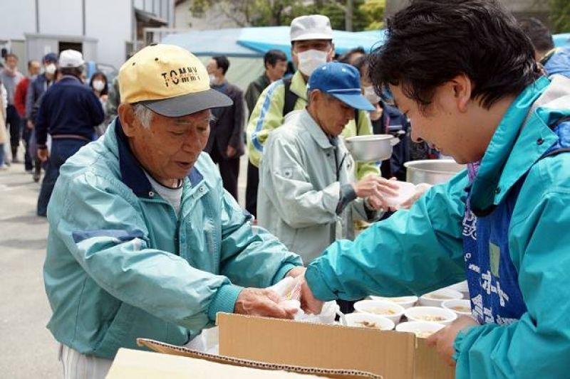 Lối đi cho những người cao tuổi Lối đi cho những người cao tuổi
