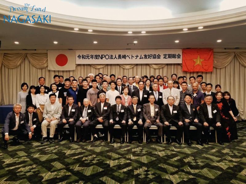 Tổng lãnh sự quán Việt Nam tại Fukuoka ghé thăm Nagasaki Tổng lãnh sự quán Việt Nam tại Fukuoka ghé thăm Nagasaki
